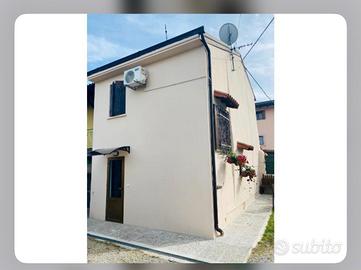 Piccola casa ad Aviano