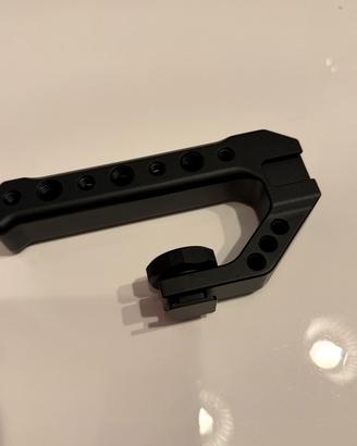 Maniglia top handle