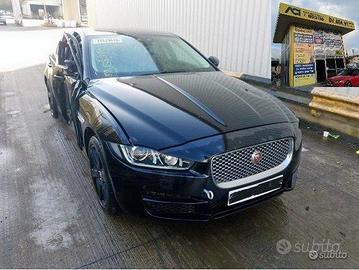 Jaguar xe 2.0D anno 2016 206dt per ricambi