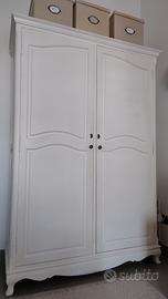armadio bianco shabby a due porte