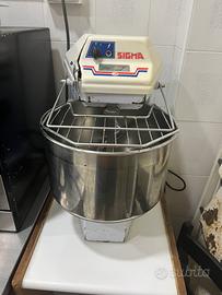 Impastatrice TAURO 12 SIGMA