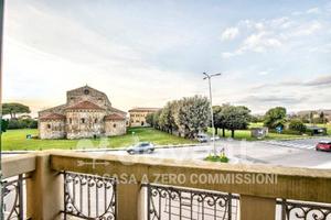 Appartamento di 153 m² con più di 5 locali e box a