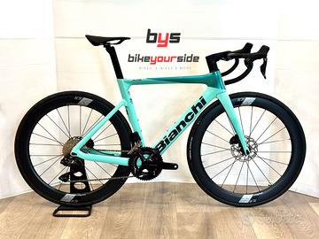 Bianchi OLTRE Race Carbonio | 105 Ruota Vision 55