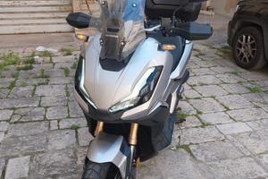 HONDA ADV 350