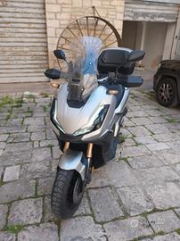HONDA ADV 350