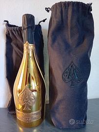 Armand de Brignac Gold con sacca
