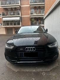 Audi A4 Avant S-line Multitronic a 8 rapporti