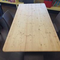 Tavolo in legno