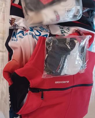 Abbigliamento per mtb