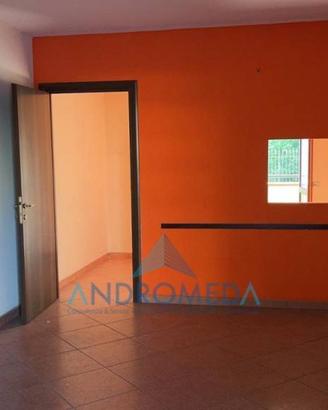 Immobile di 105 m² a Napoli