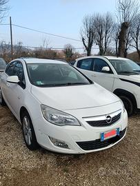 Astra 1.4 Turbo  140 cv / Gpl casa madre 