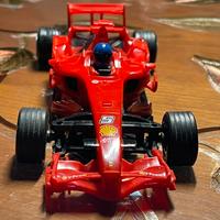 Macchina telecomandata