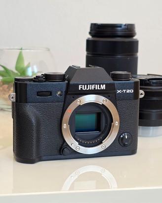 Macchina fotografica Fujifilm X-T20 + 2 obiettivi