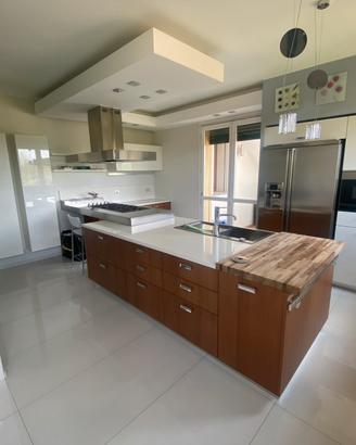 Cucina Ernestomeda con isola + elettrodomestici