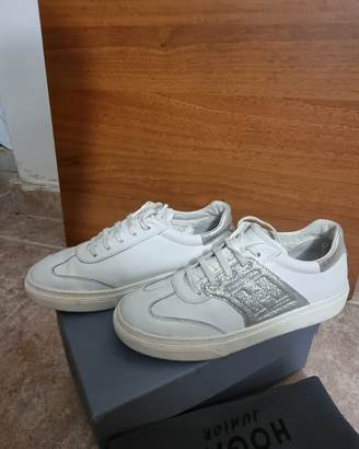 Hogan kids bianche con logo argento, mis 35