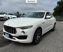 MASERATI Levante 3.0 v6 430cv auto