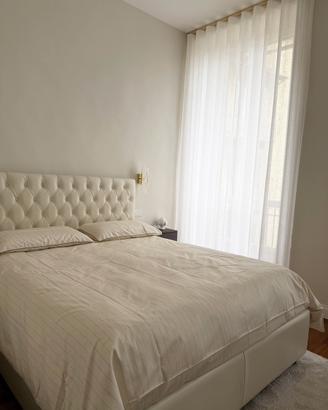 Letto in pelle contenitore