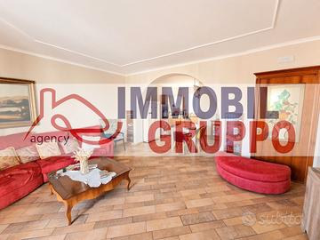 ZONA VIA TOGLIATTI Appartamento e terrazza