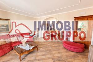 ZONA VIA TOGLIATTI Appartamento e terrazza