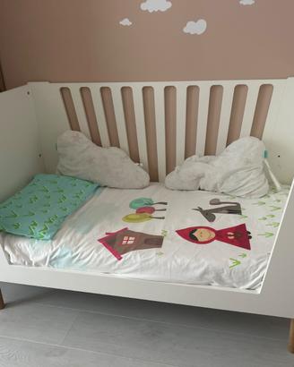 Lettino Done by Deer Bianco misure 70x140