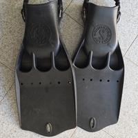 Pinne per immersioni tecniche