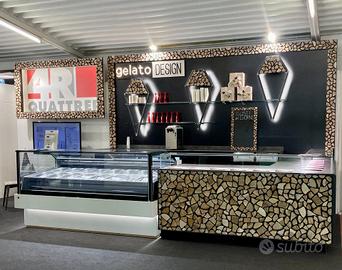 Arredamento nuovo ideale per locale commerciale