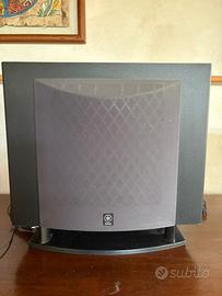 Subwoofer preamplificato