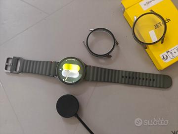 Samsung Galaxy Watch 7 (44mm) + 2 cover + base di 