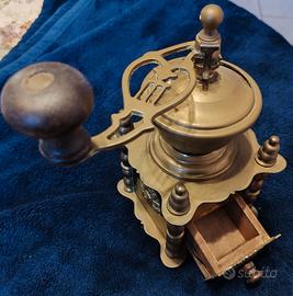 macinino caffe vintage in ottone