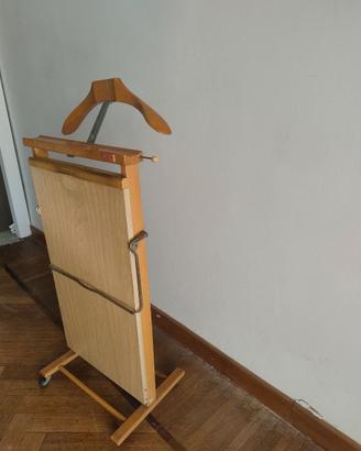 appendi abiti da uomo