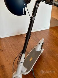 Monopattino elettrico nineboot Max G30LE