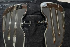 Pedane adatte per Harley Forty-Eight