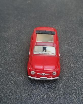 Modellini auto Fiat Nuova 500 1957 Solido