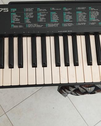Yamaha PSR-75