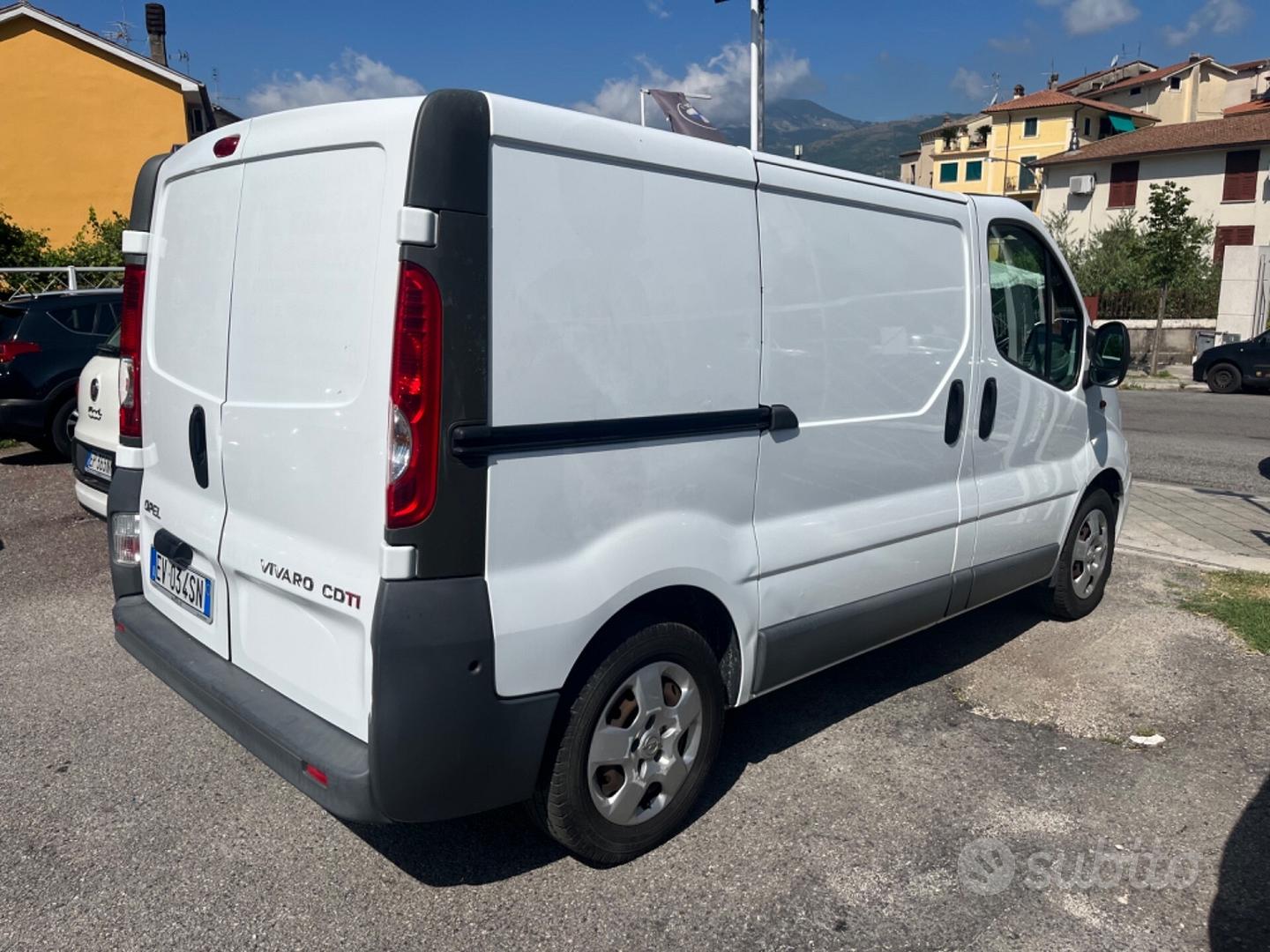 Subito - CASORIA CAR SRL - Guarnizioni portiere per Opel Vivaro Serie (14>)  ( - Accessori Auto In vendita a Napoli