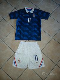 Completo Francia Olise