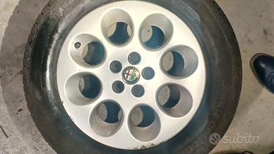 Cerchi In Lega Alfa Romeo  6,5Jx15 et41.5 5x98