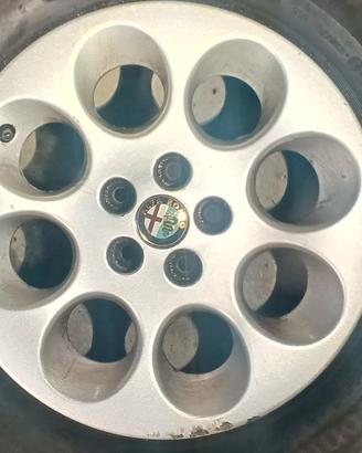 Cerchi In Lega Alfa Romeo  6,5Jx15 et41.5 5x98