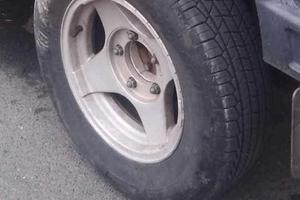 Cerchi e gomme suzuki samurai