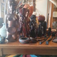 Statuine ed utensileria africana etnica indiana 