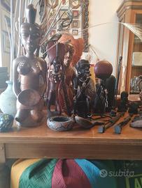Statuine ed utensileria africana etnica indiana 