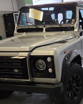 LAND ROVER DEFENDER 90TD5
