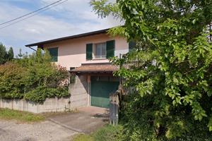 Villa indipendente con giardino Borgo Priolo (Pv)