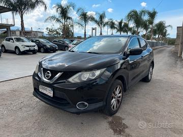 NISSAN QASHQAI 2014 1.5 DIESEL 110 CV *LEGGI