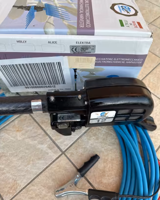 Abbacchiatore elettrico a batteria Campagnola