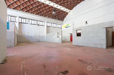 CAPANNONE A ALESSANDRIA