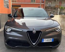 Alfa Romeo Stelvio 2.2 Turbodiesel 190 CV AT8 Q4 B