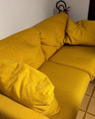 comodo divano 3 posti