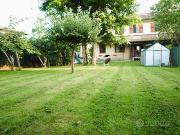 Villa bifamiliare Taino [Cod. rif 3159361VRG]