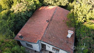 casa nel bosco 